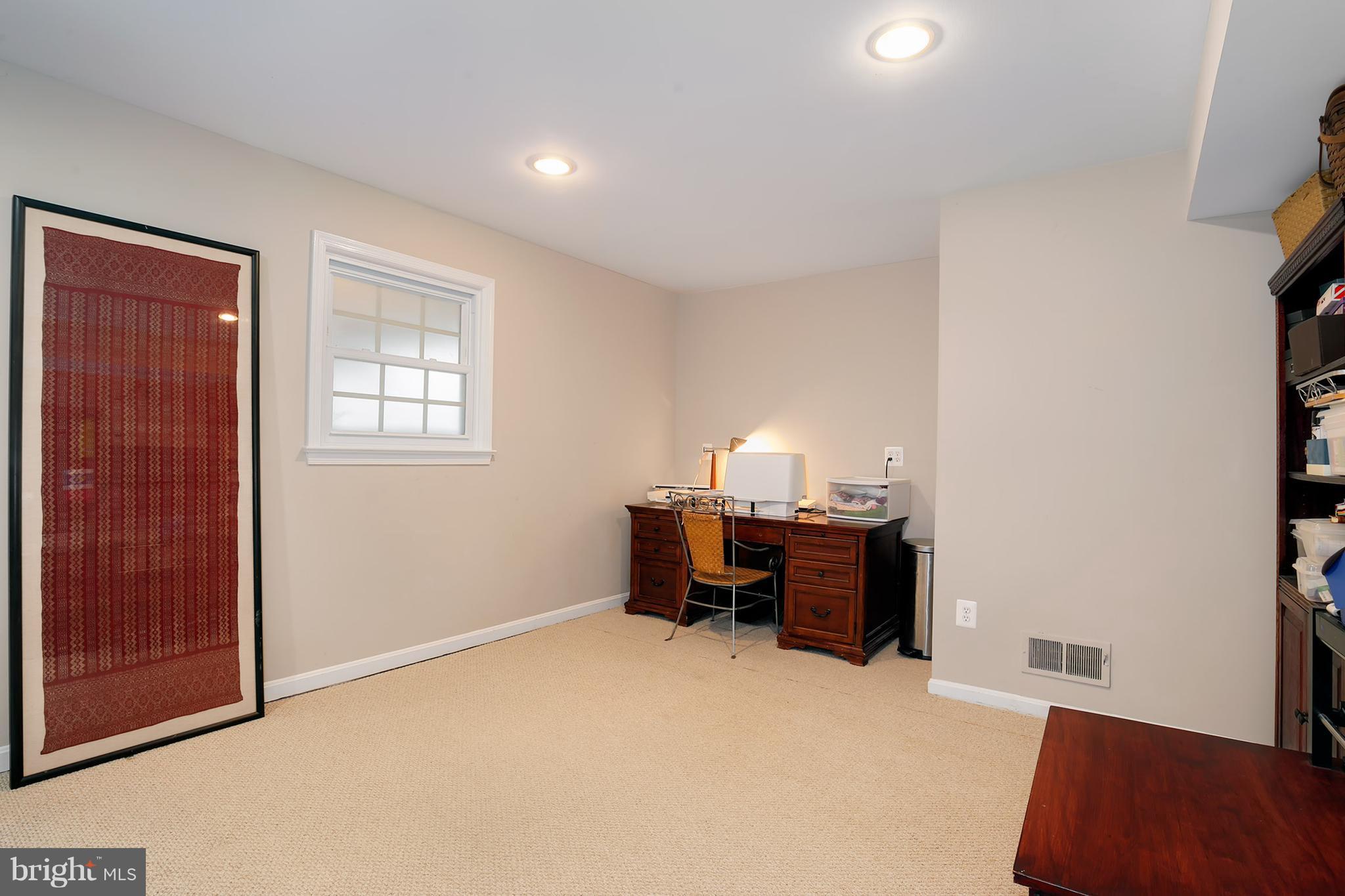 ORANGE HUNT ESTATES - Residential