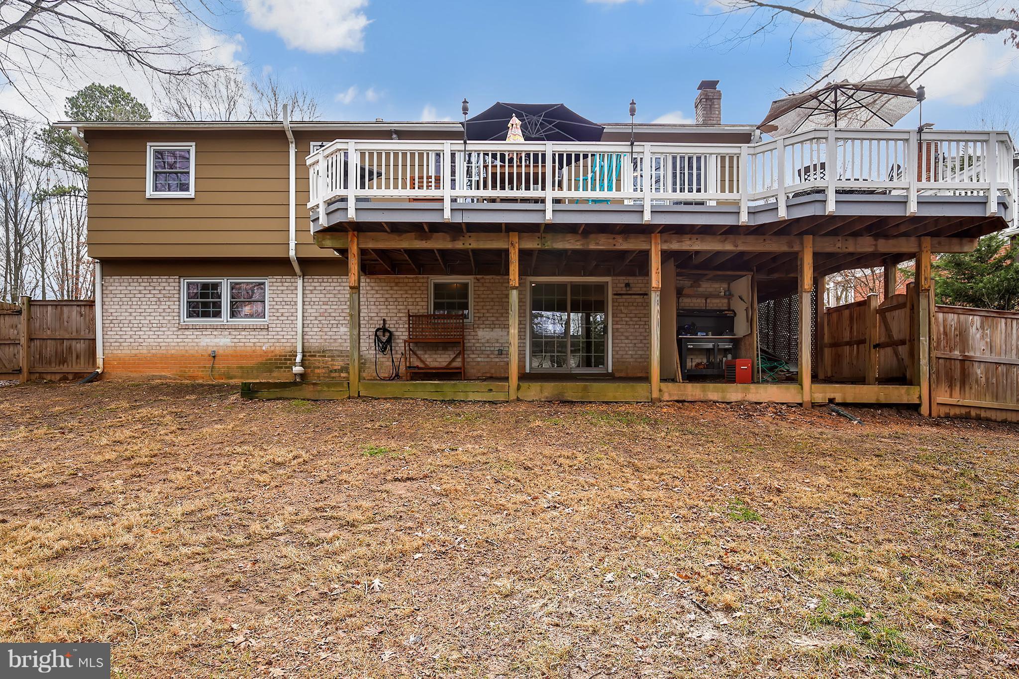 ORANGE HUNT ESTATES - Residential