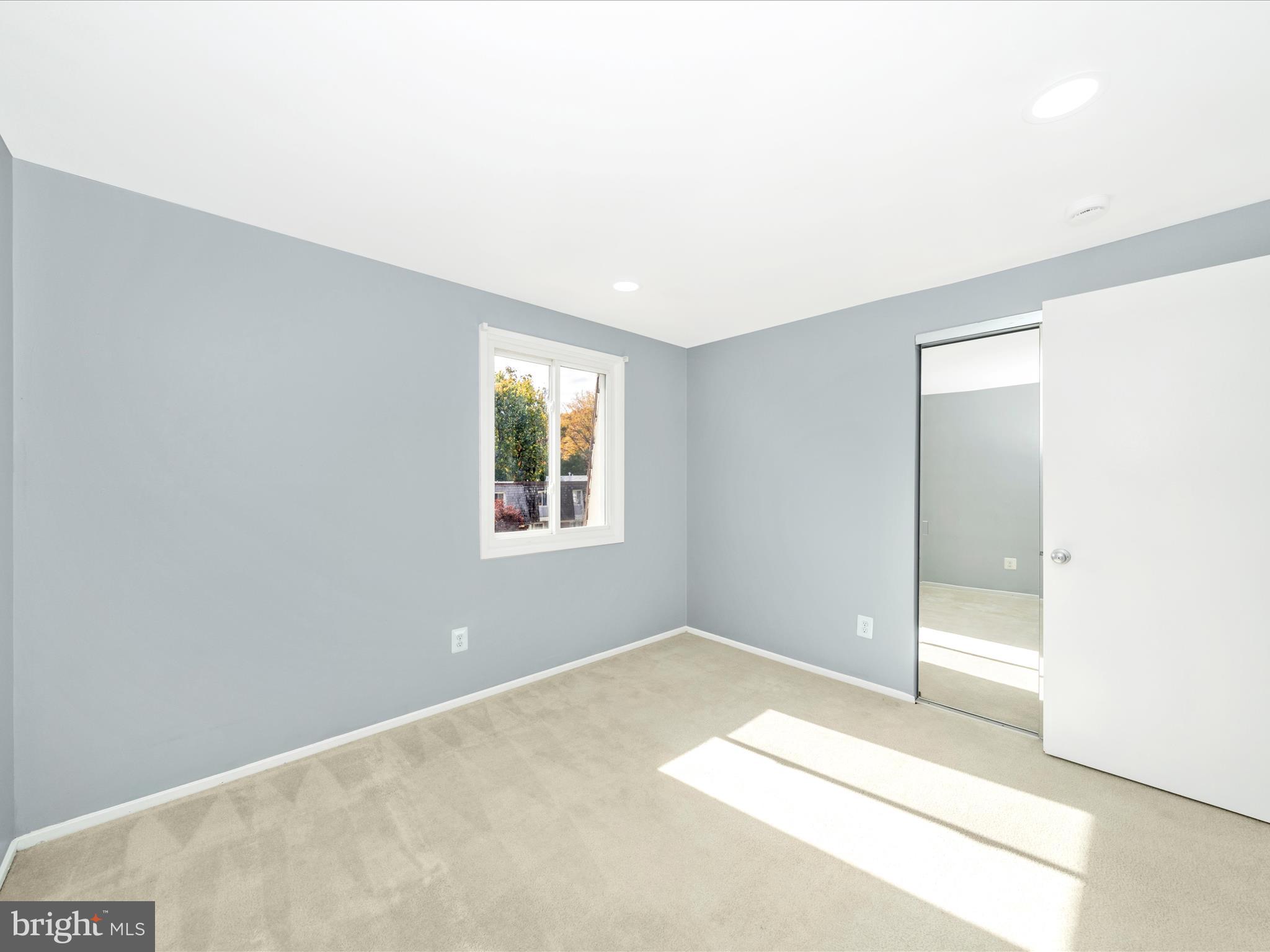 STEDWICK TOWNHOUSES - Residential