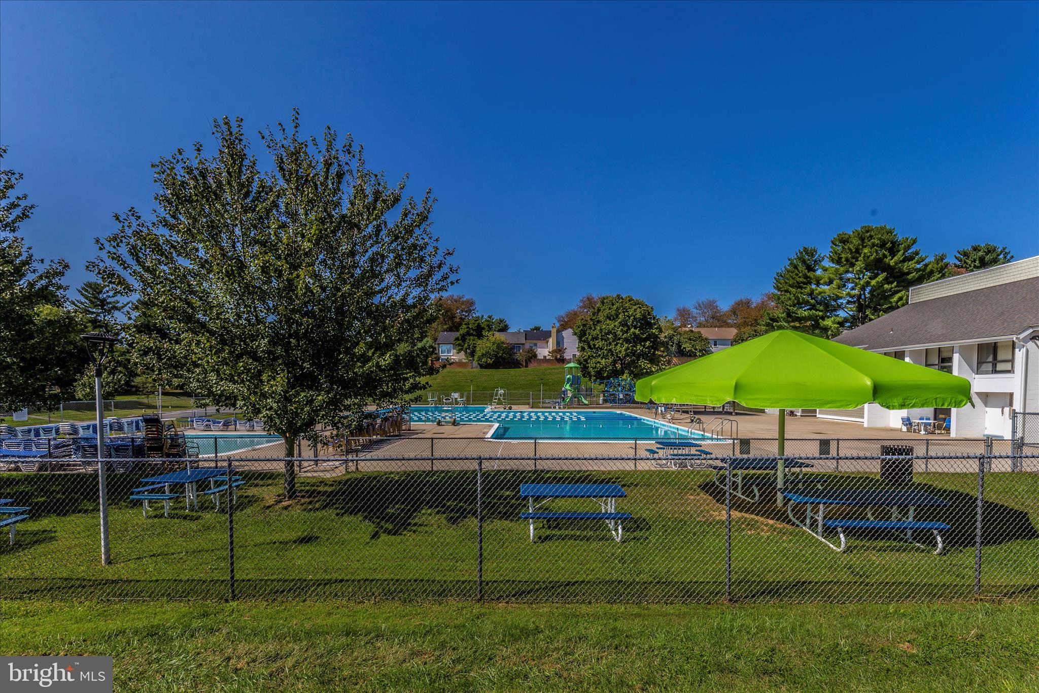 STEDWICK TOWNHOUSES - Residential
