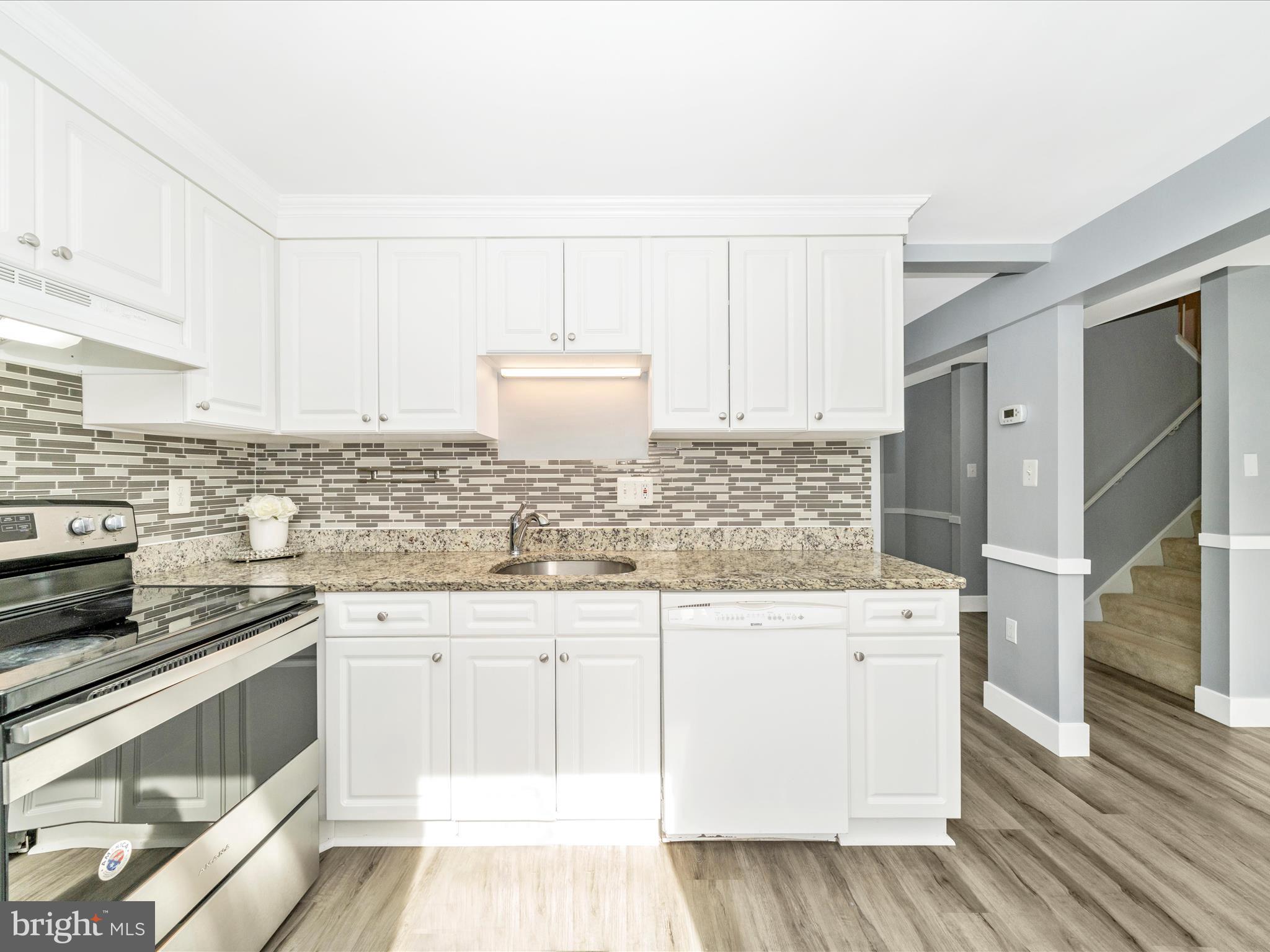 STEDWICK TOWNHOUSES - Residential