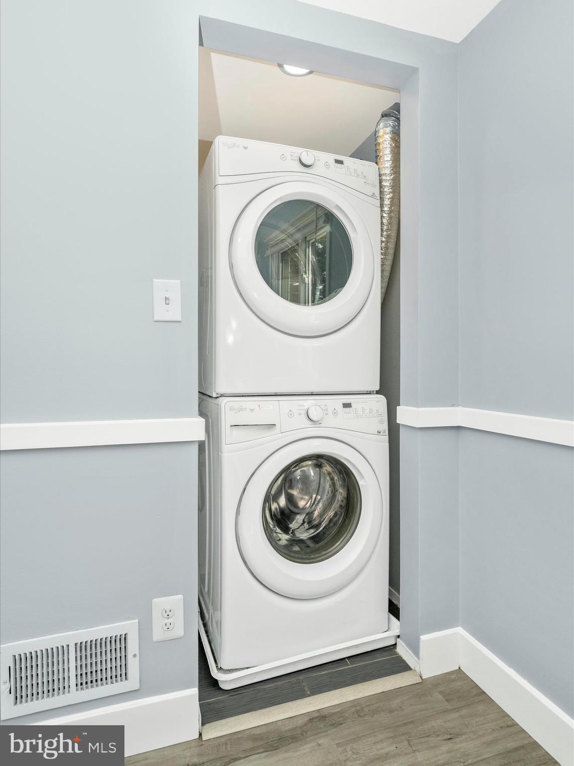 STEDWICK TOWNHOUSES - Residential