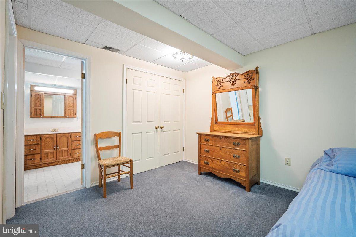 INVERNESS WOODS - Residential