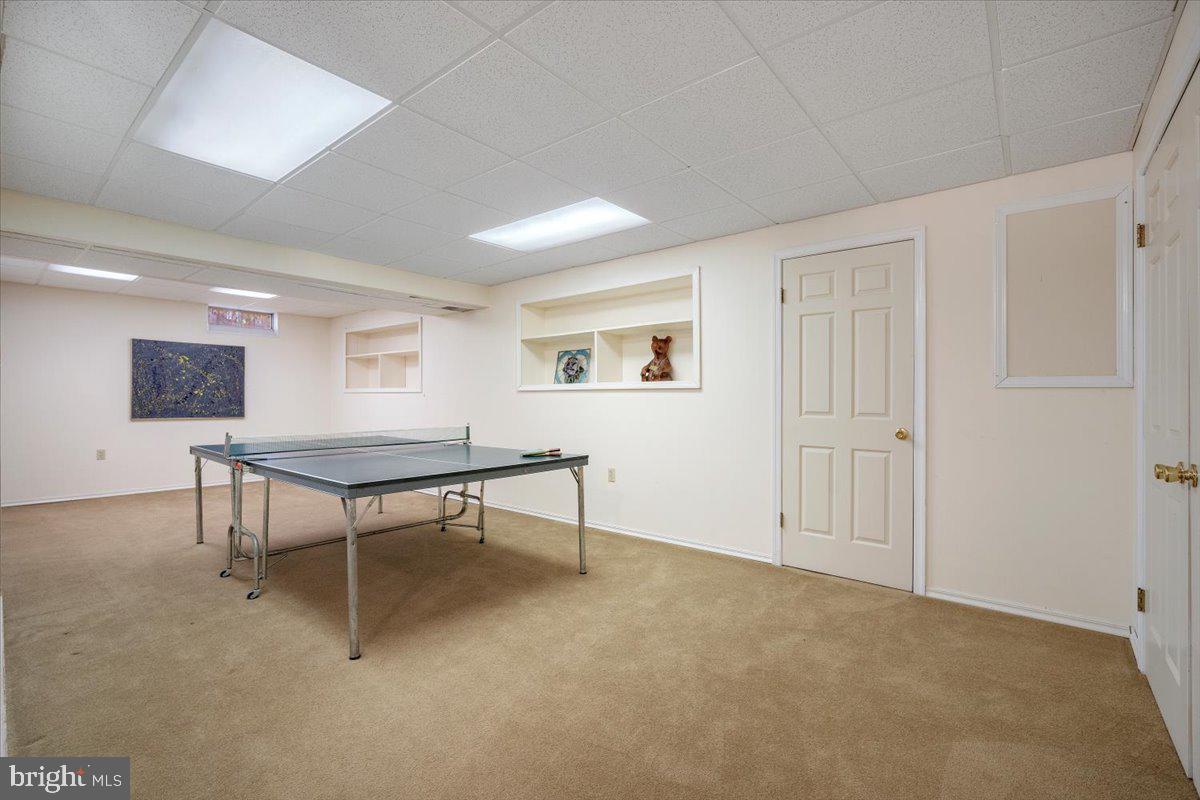 INVERNESS WOODS - Residential