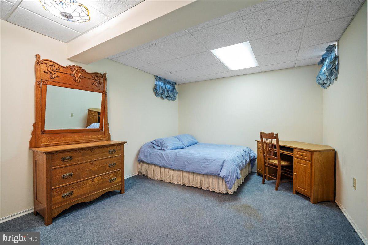 INVERNESS WOODS - Residential