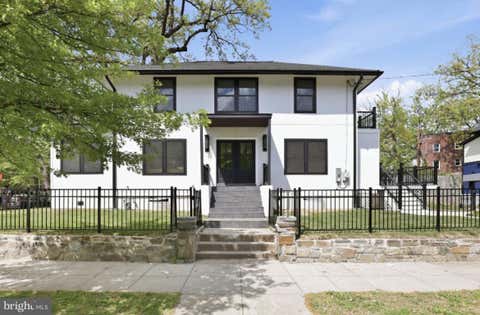 Photo of 1355 Longfellow Street NW, WASHINGTON, DC 20011 (MLS # DCDC2279432)