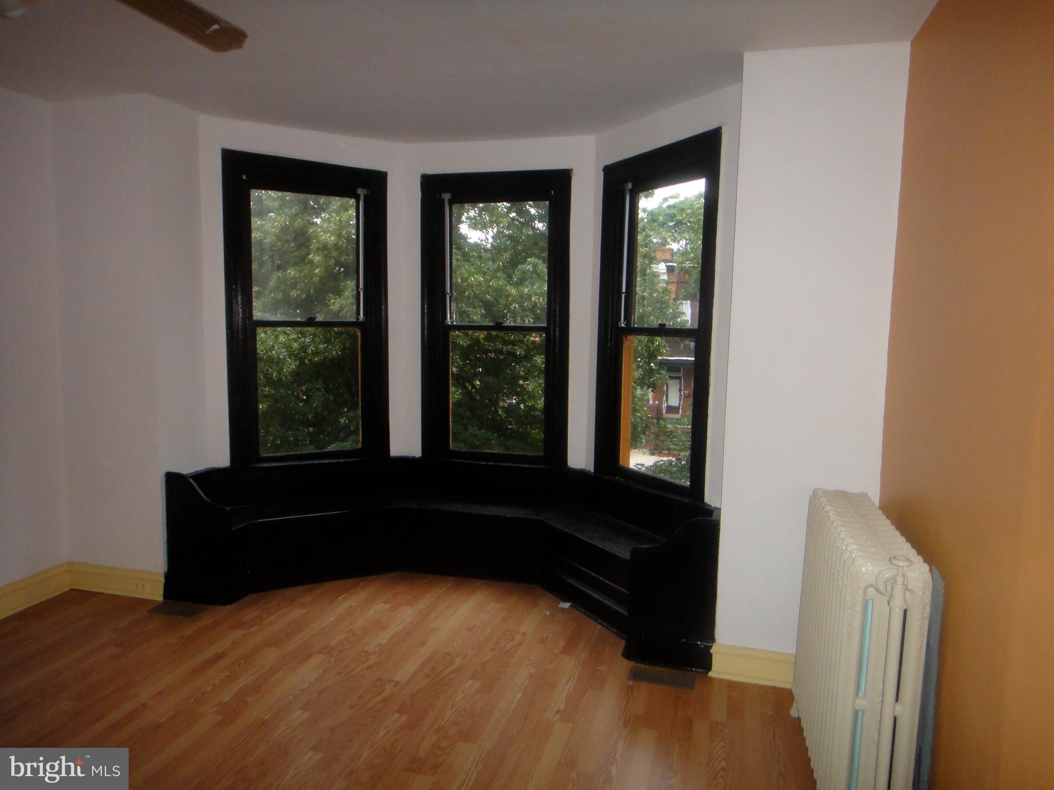 CHARLES VILLAGE - Residential Lease
