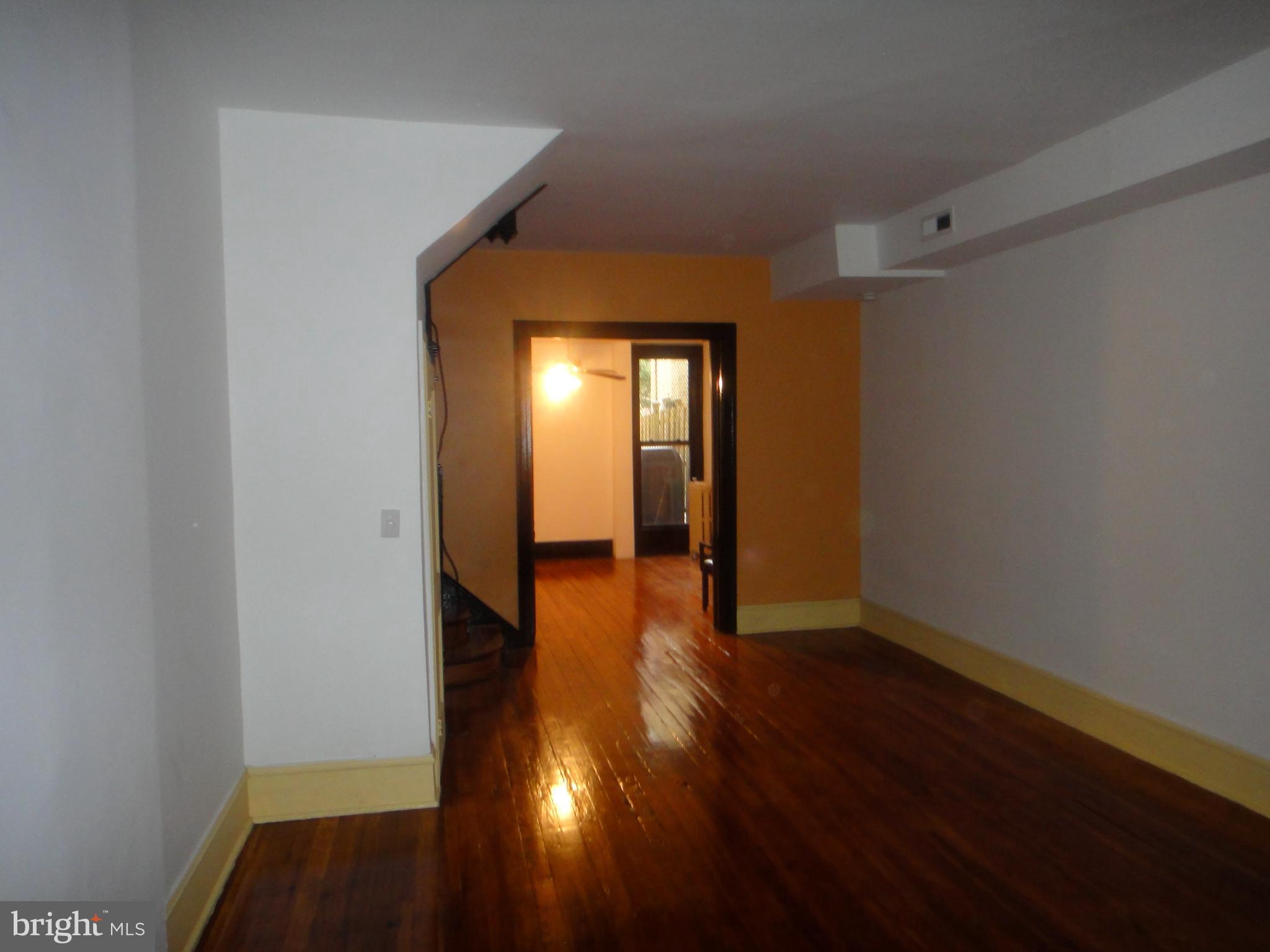 CHARLES VILLAGE - Residential Lease