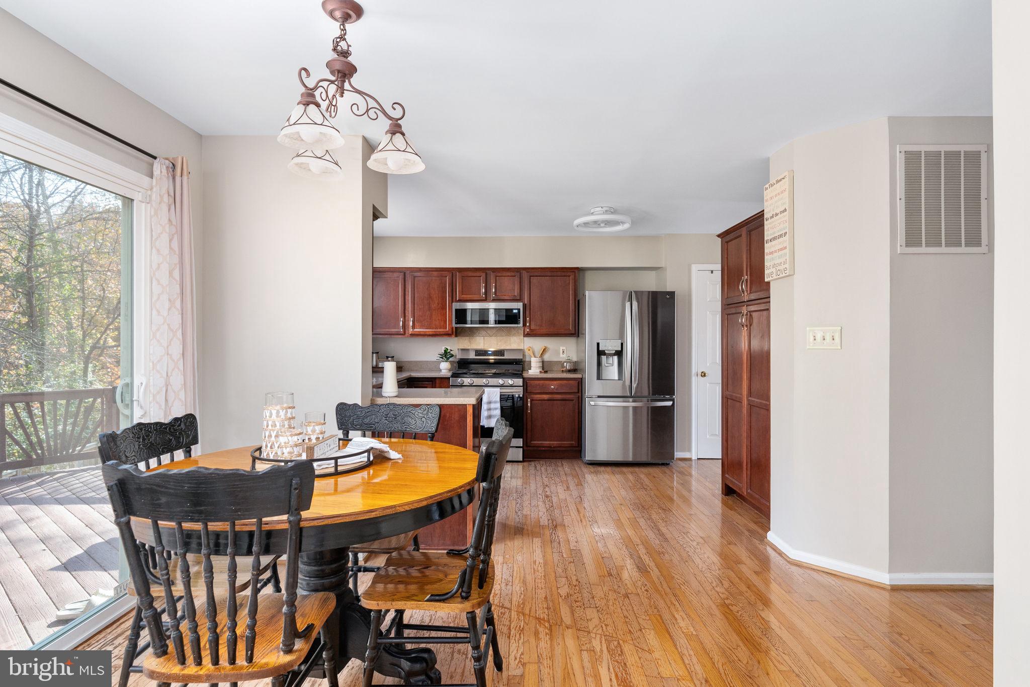 WHITSON RIDGE - Residential