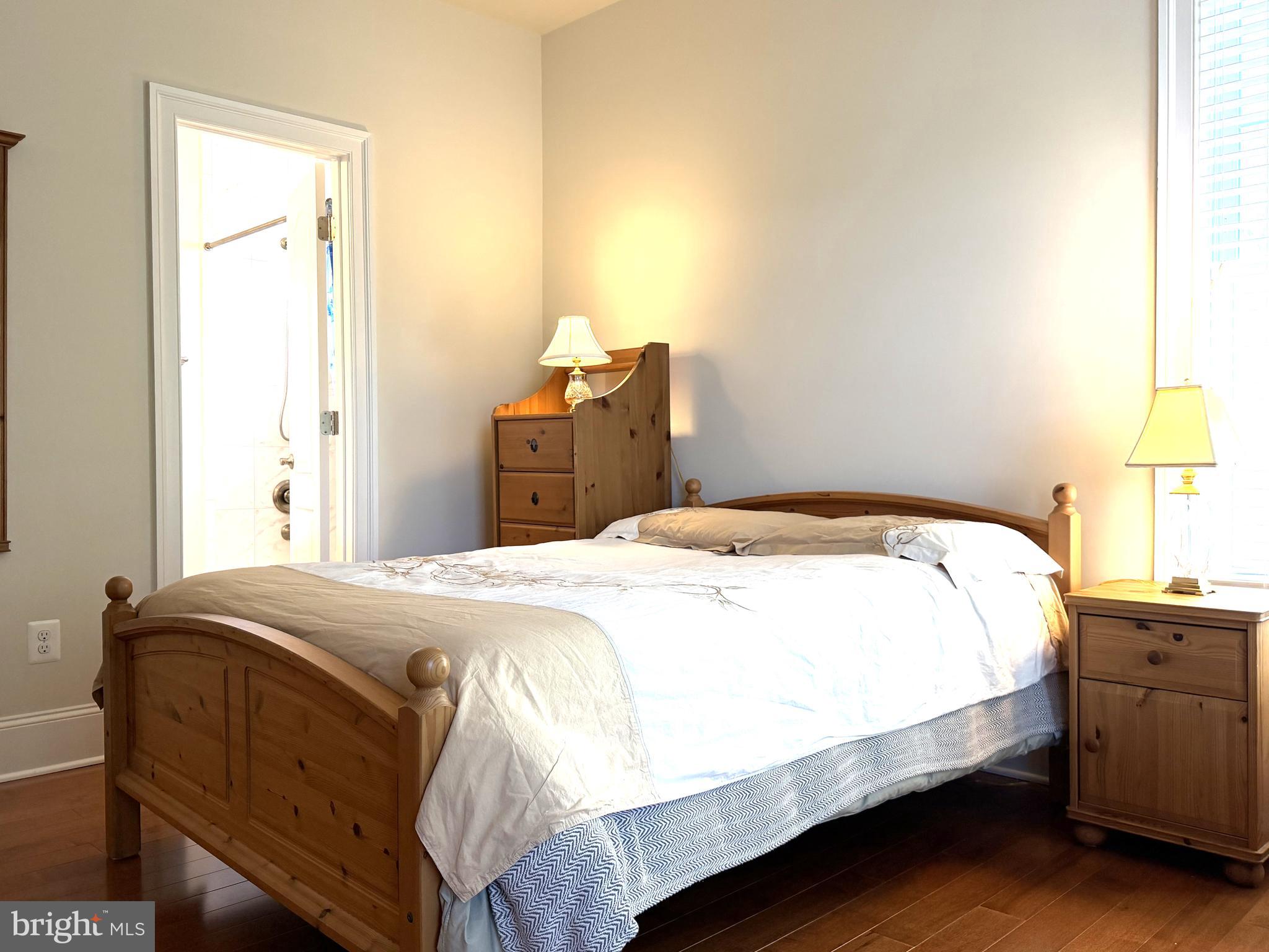 BROYHILLS MCLEAN ESTATES - Residential