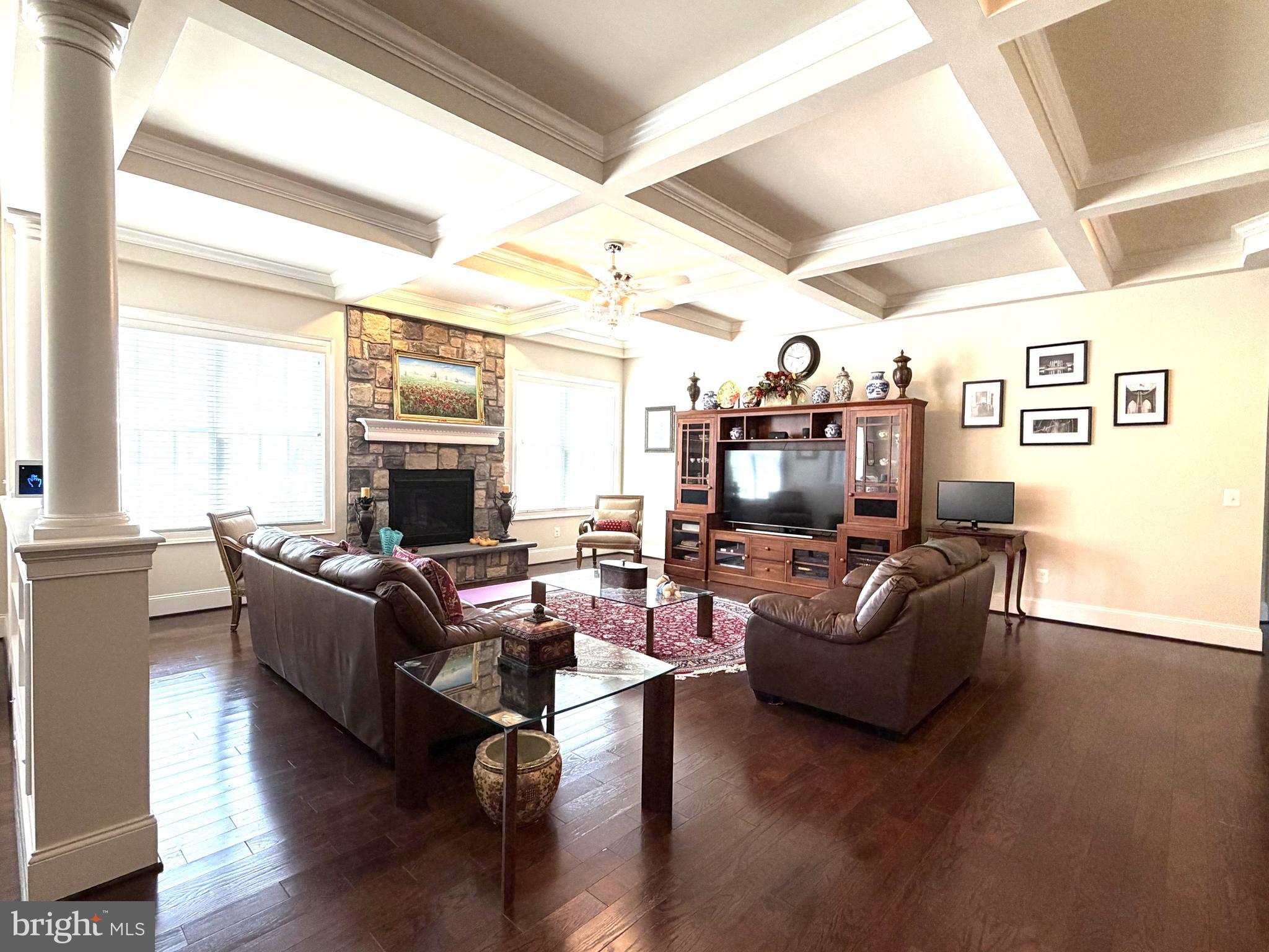 BROYHILLS MCLEAN ESTATES - Residential