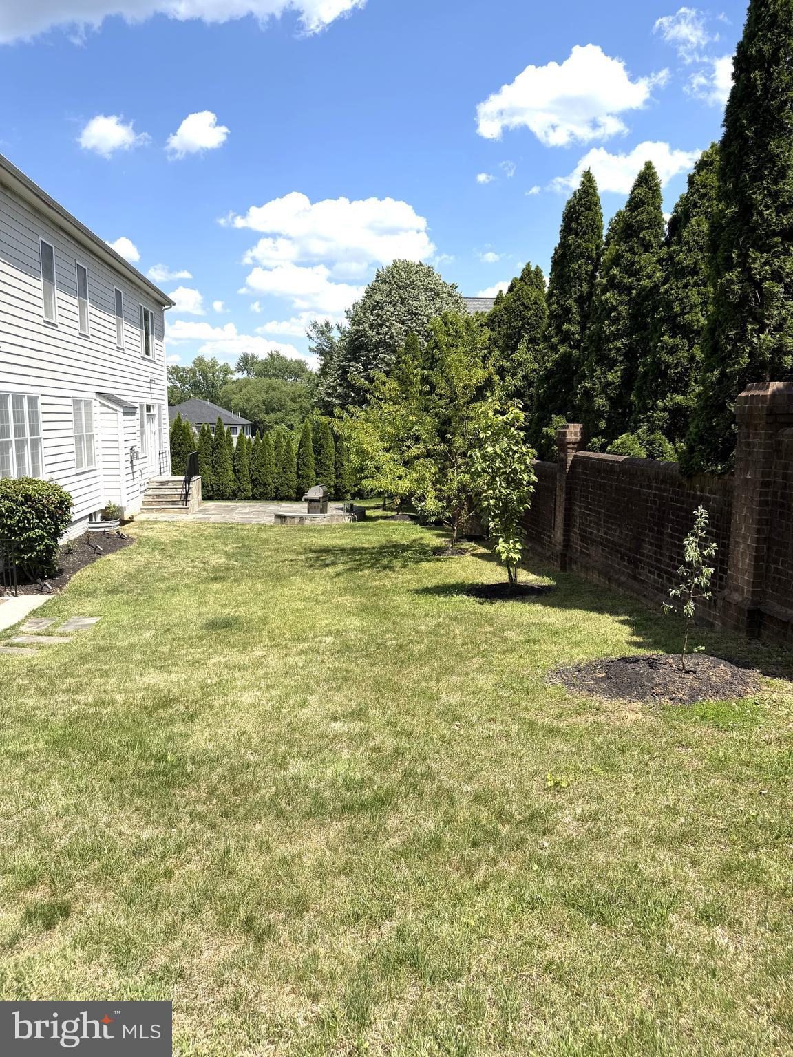 BROYHILLS MCLEAN ESTATES - Residential