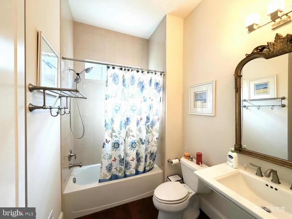 BROYHILLS MCLEAN ESTATES - Residential