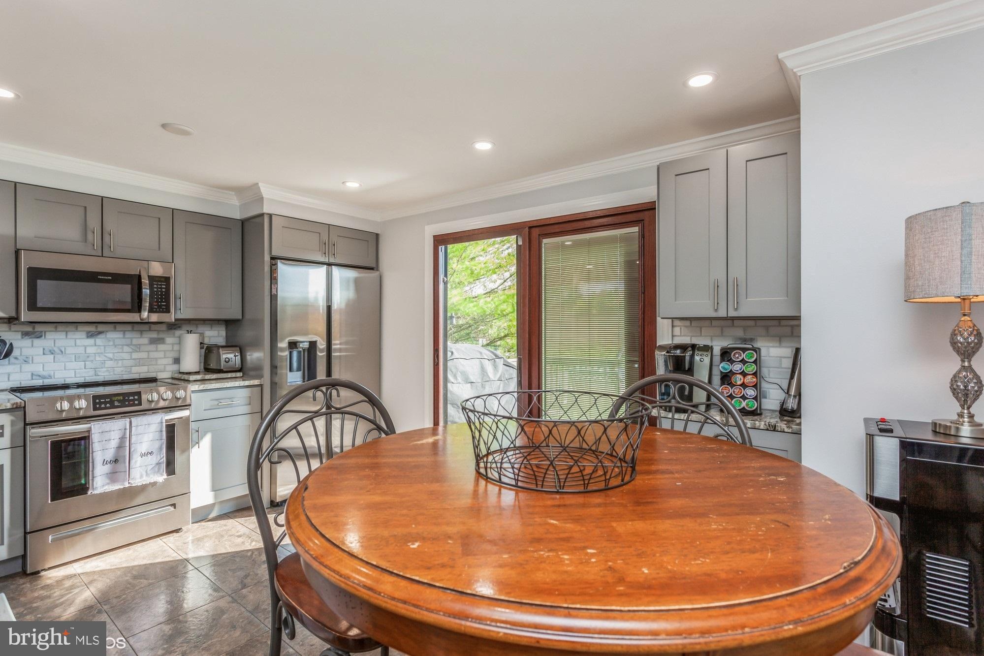 PARKVIEW TRAIL - Residential