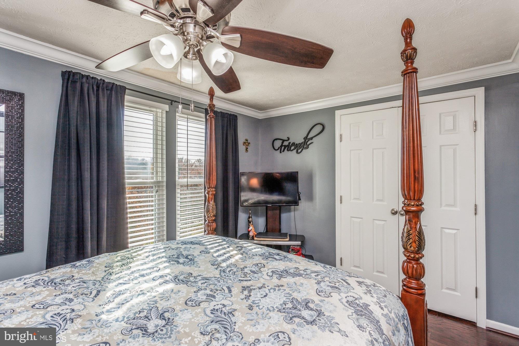 PARKVIEW TRAIL - Residential