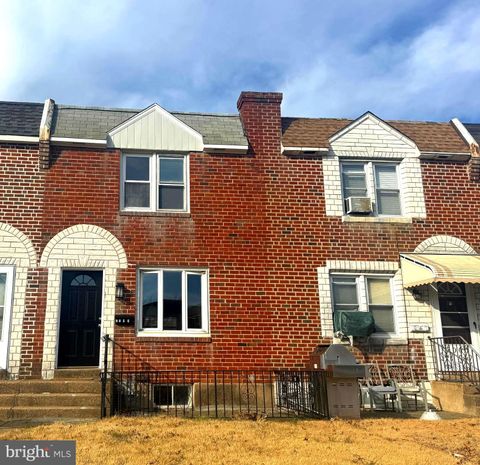 Townhouse For Sale - 2098 Kent Road<br/> FOLCROFT, PA 19032