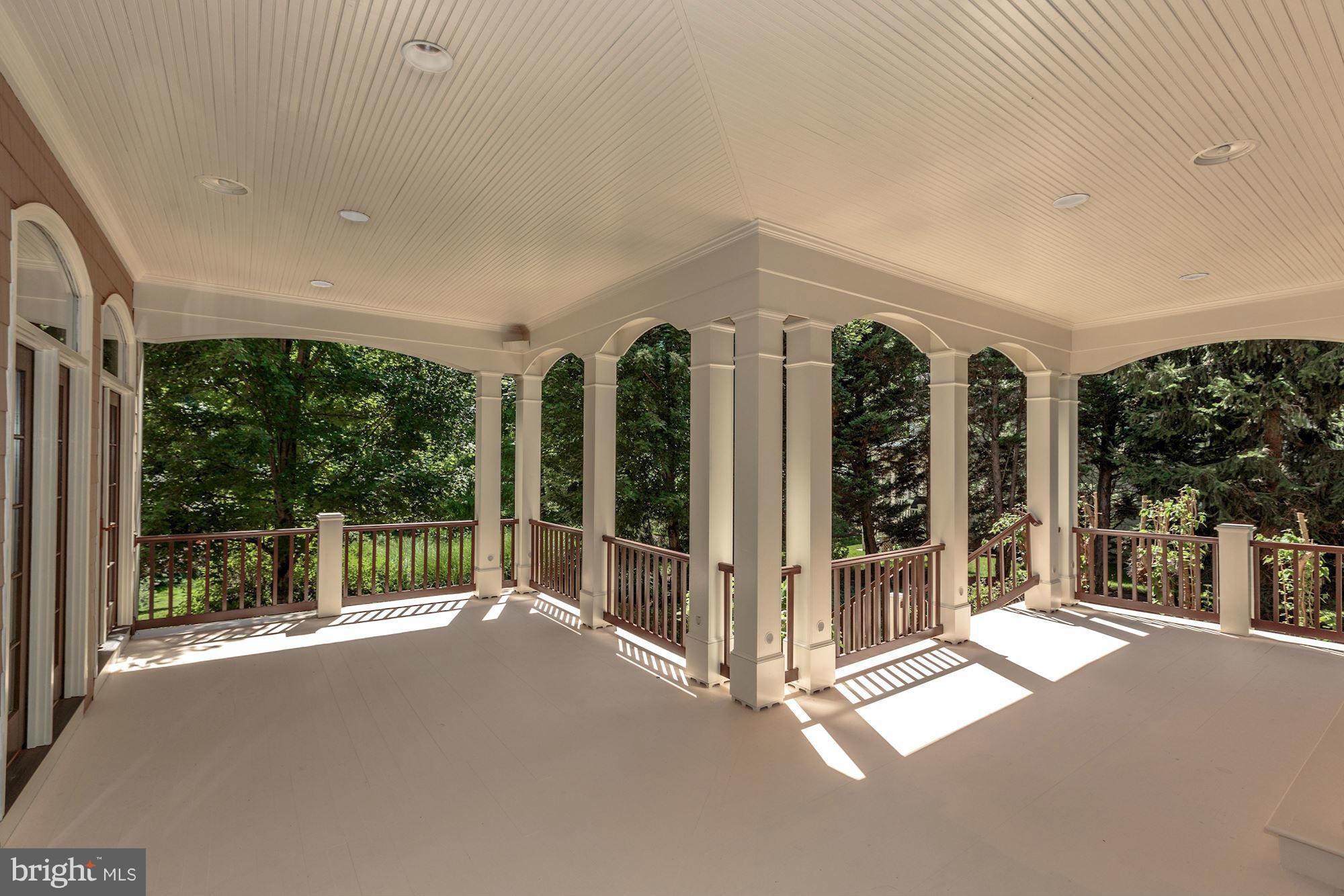 BRYAN POND - Residential