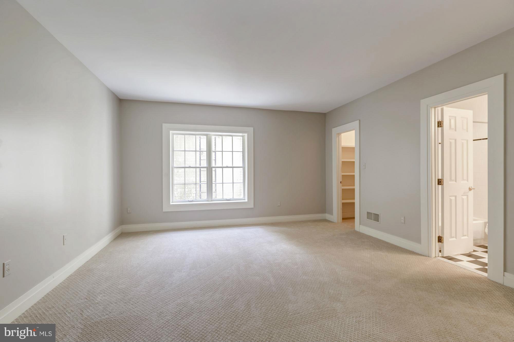 BRYAN POND - Residential