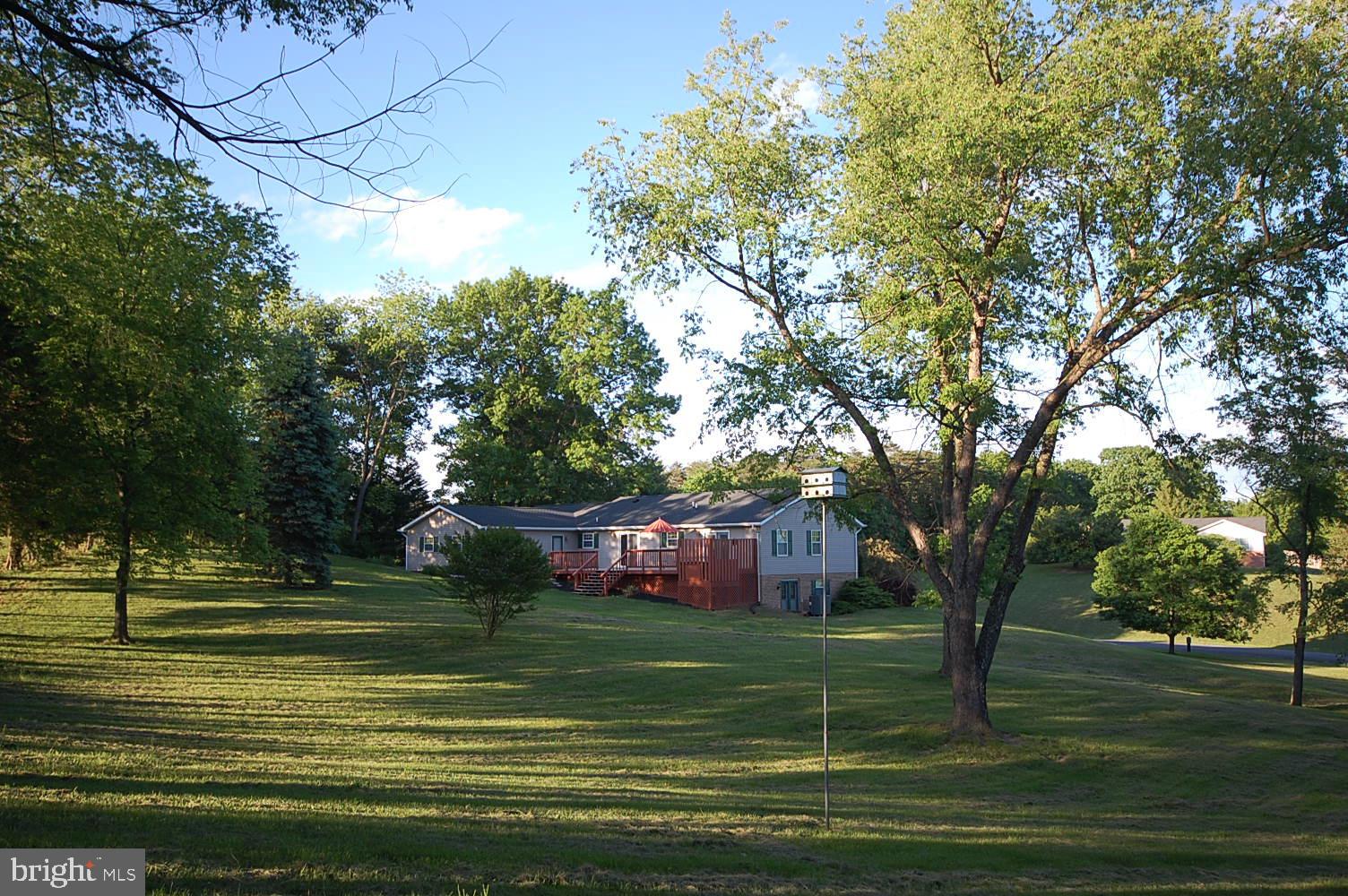 WHISPERING FALLS - Residential