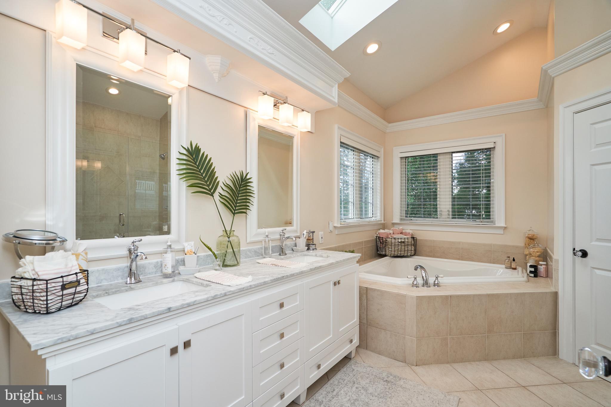 JERMANTOWN ROAD - Residential Lease