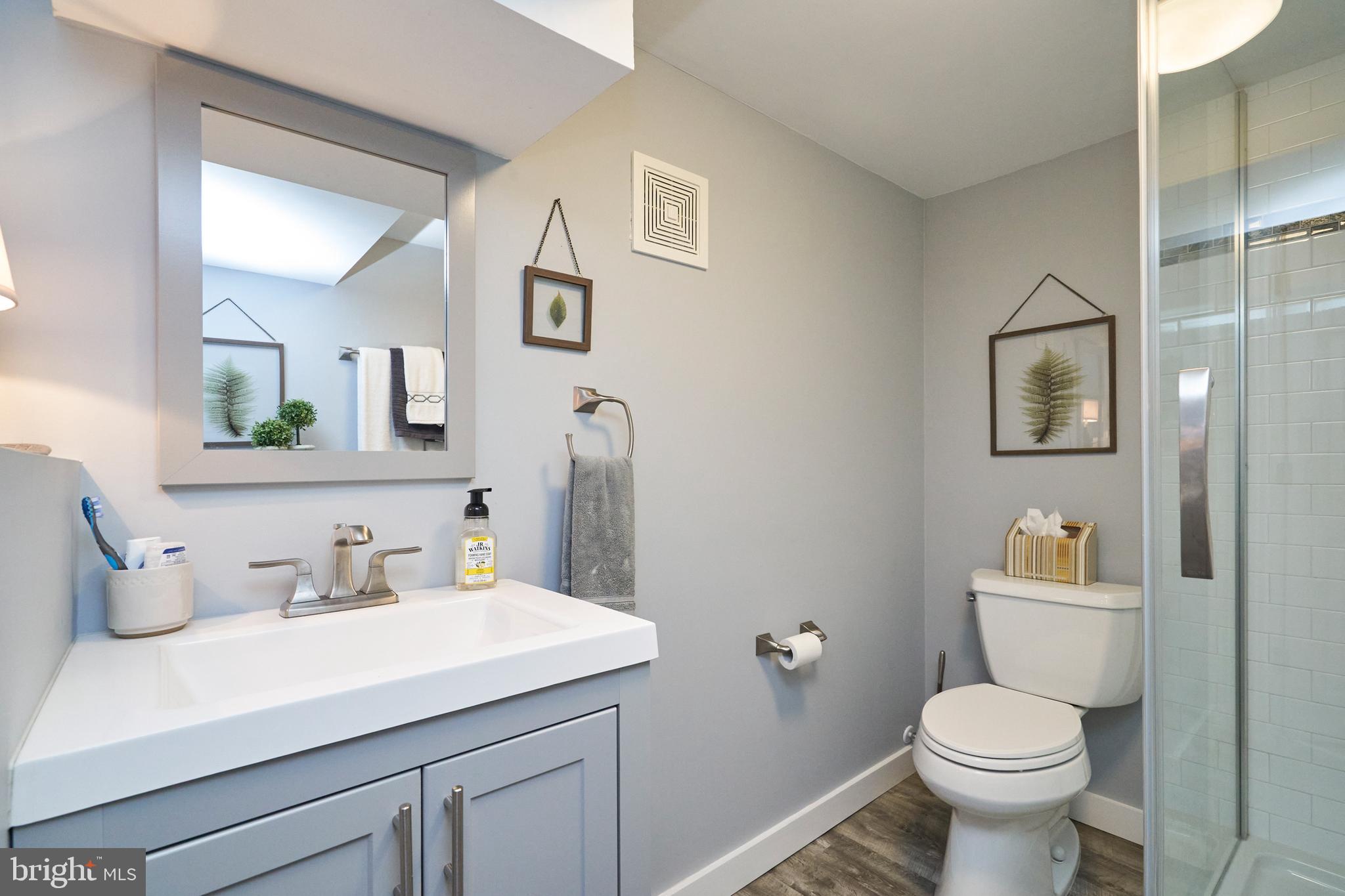 JERMANTOWN ROAD - Residential Lease