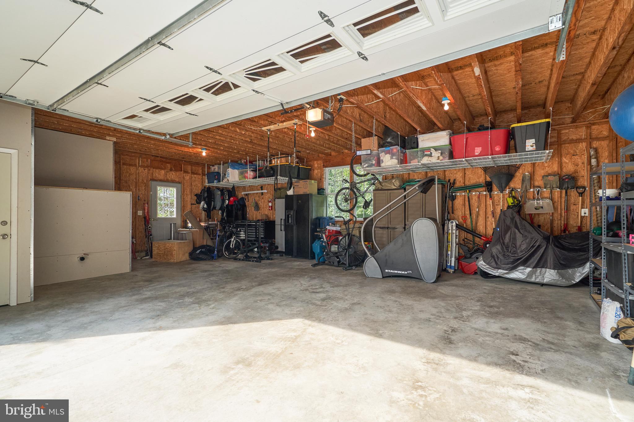 JERMANTOWN ROAD - Residential Lease