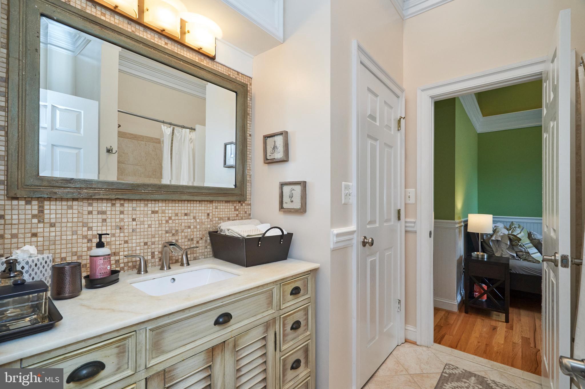 JERMANTOWN ROAD - Residential Lease