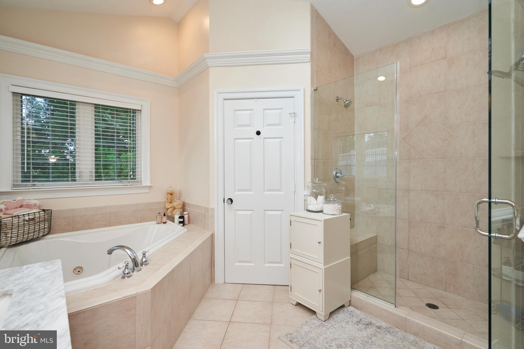 JERMANTOWN ROAD - Residential Lease