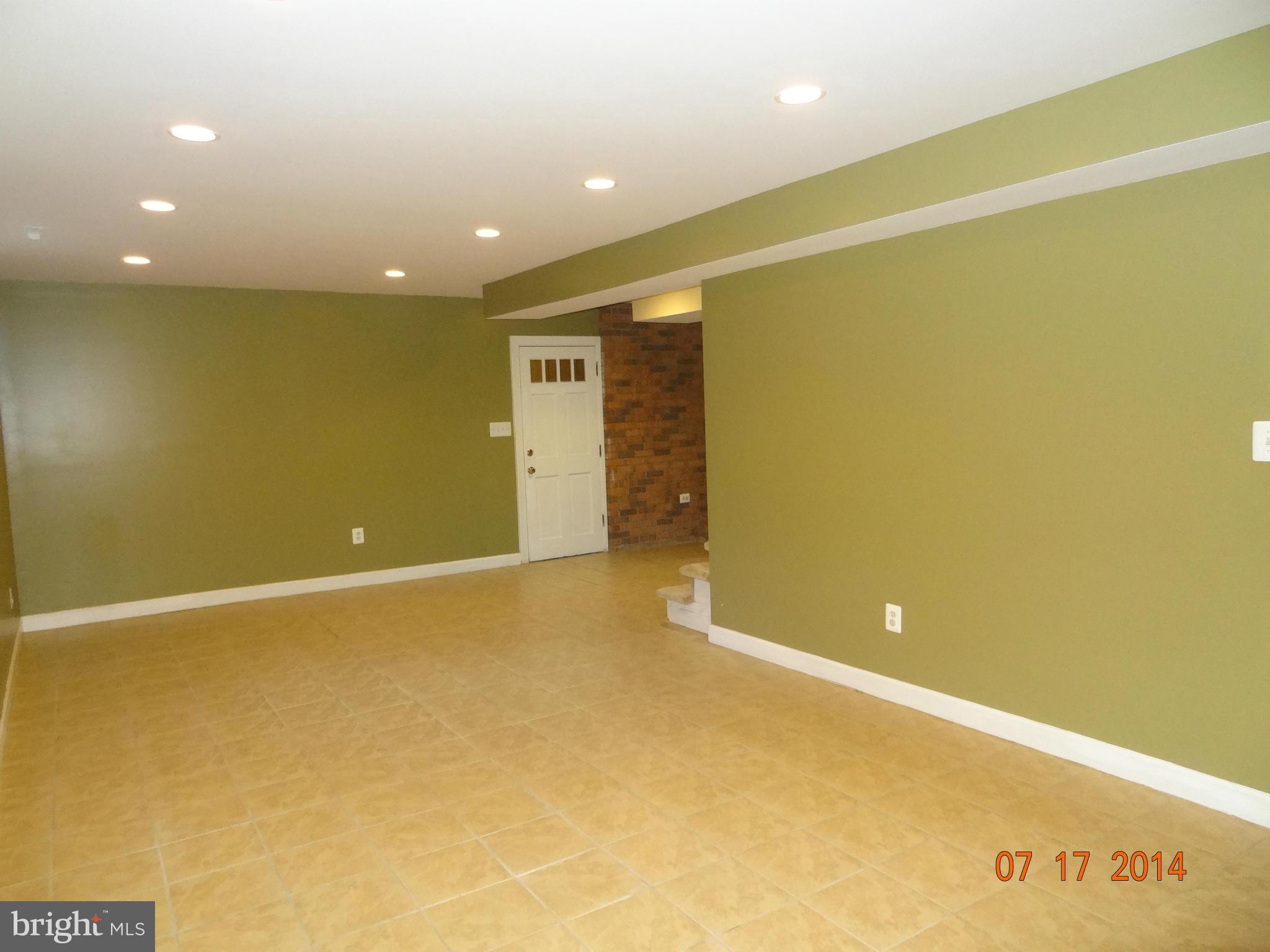 DAVIS FORD - Residential