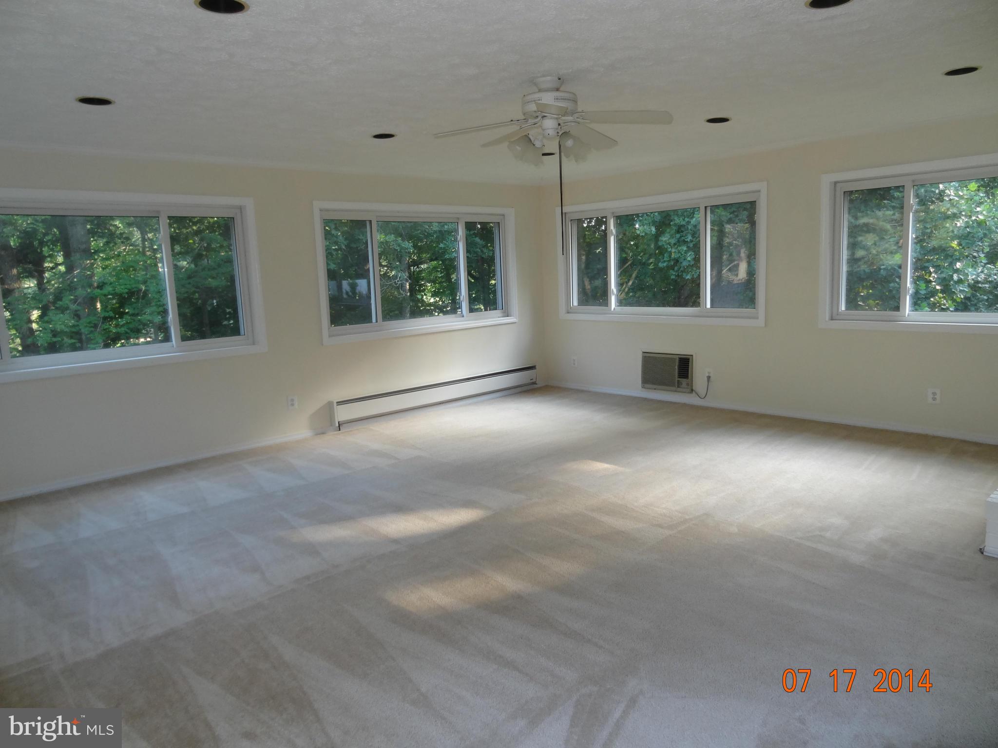 DAVIS FORD - Residential