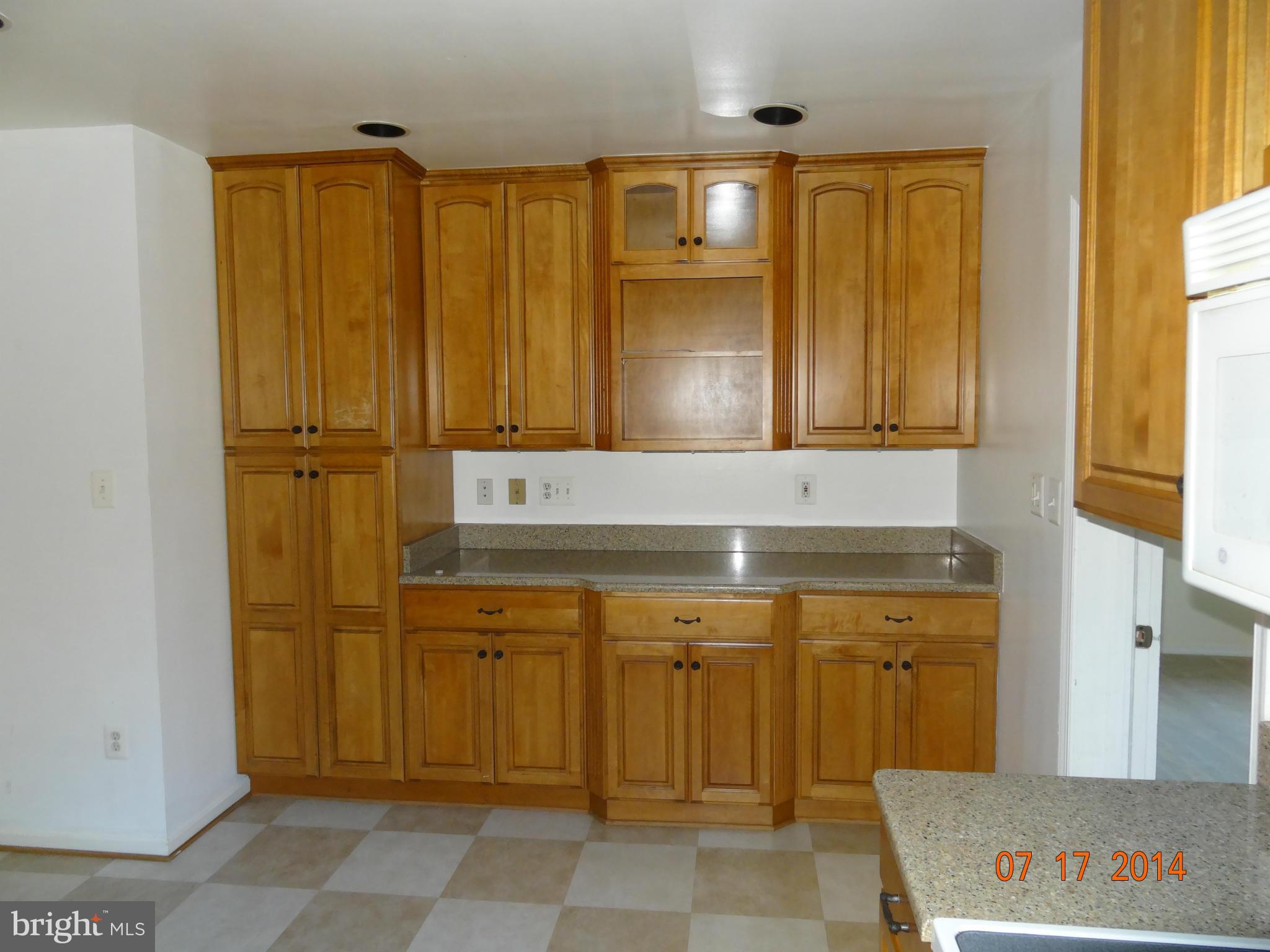 DAVIS FORD - Residential