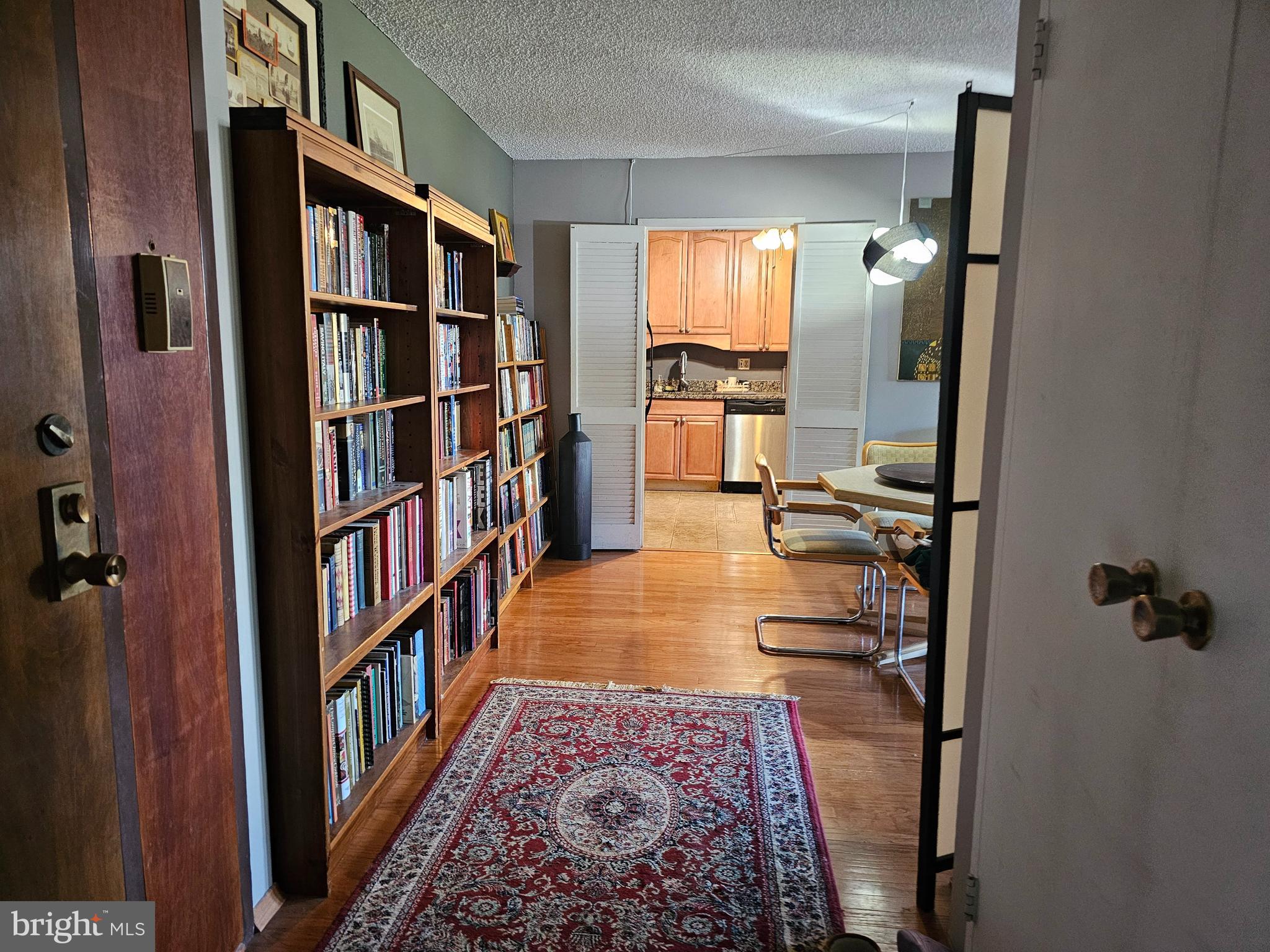 250 S REYNOLDS STREET 206