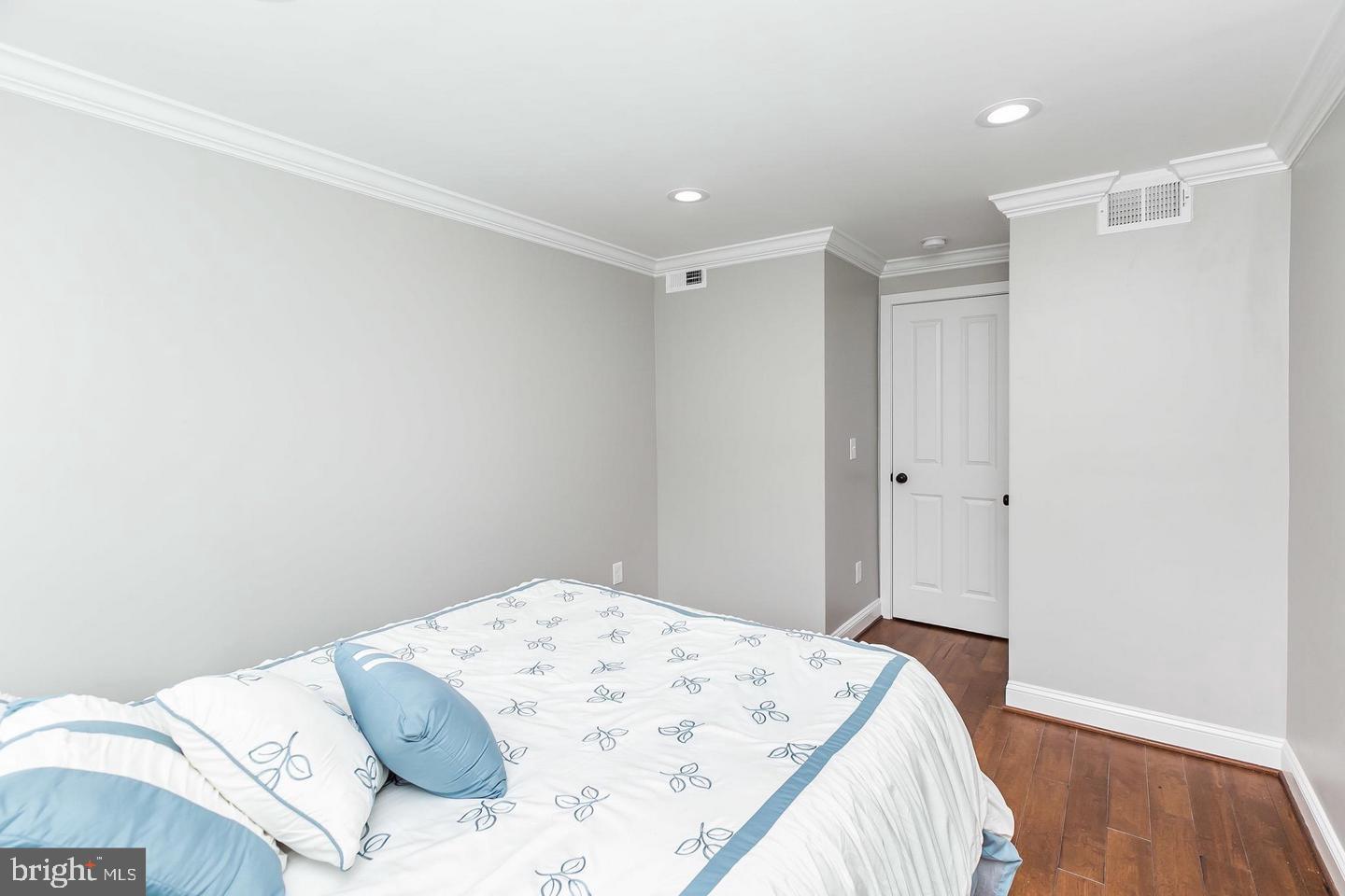 FELLS POINT HISTORIC DISTRICT - Residential