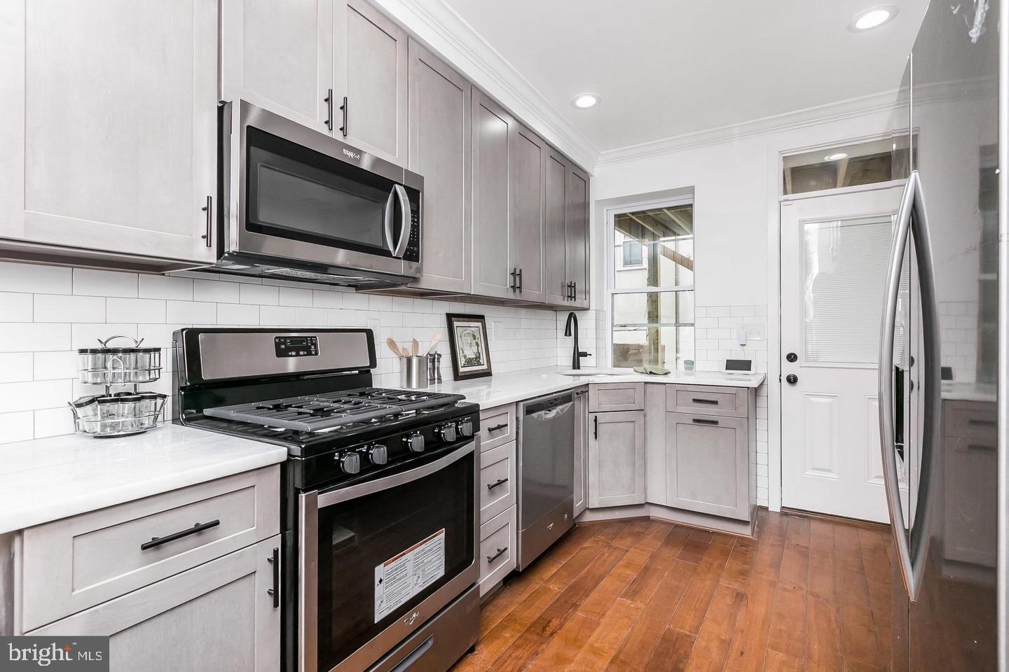 FELLS POINT HISTORIC DISTRICT - Residential