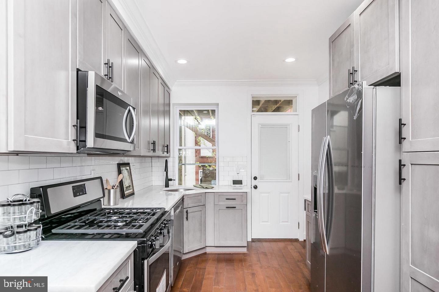 FELLS POINT HISTORIC DISTRICT - Residential