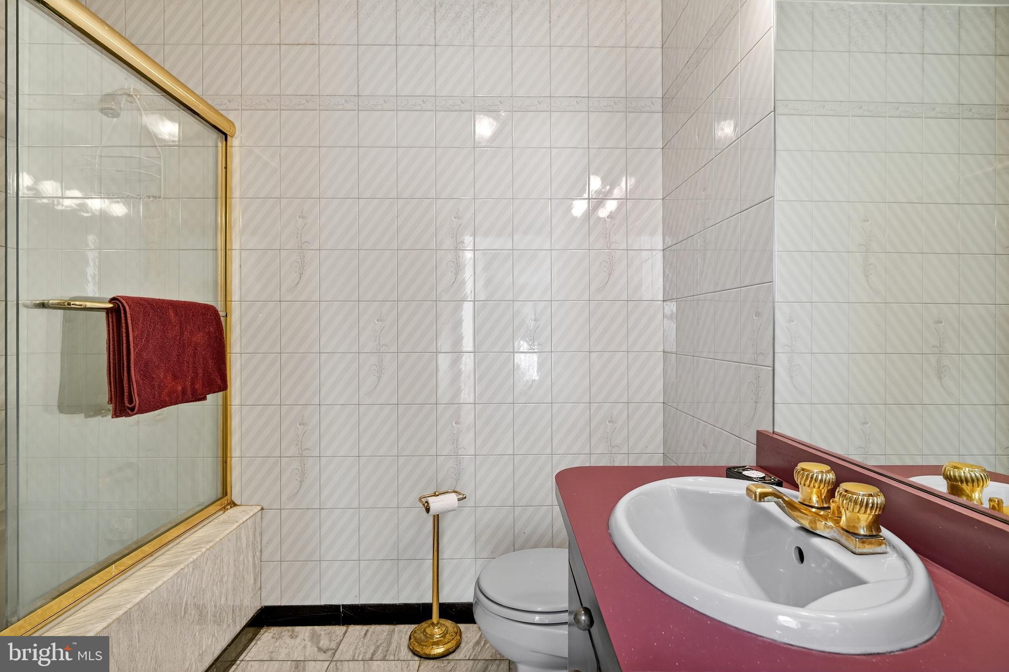 ROSEDALE ACRES - Residential