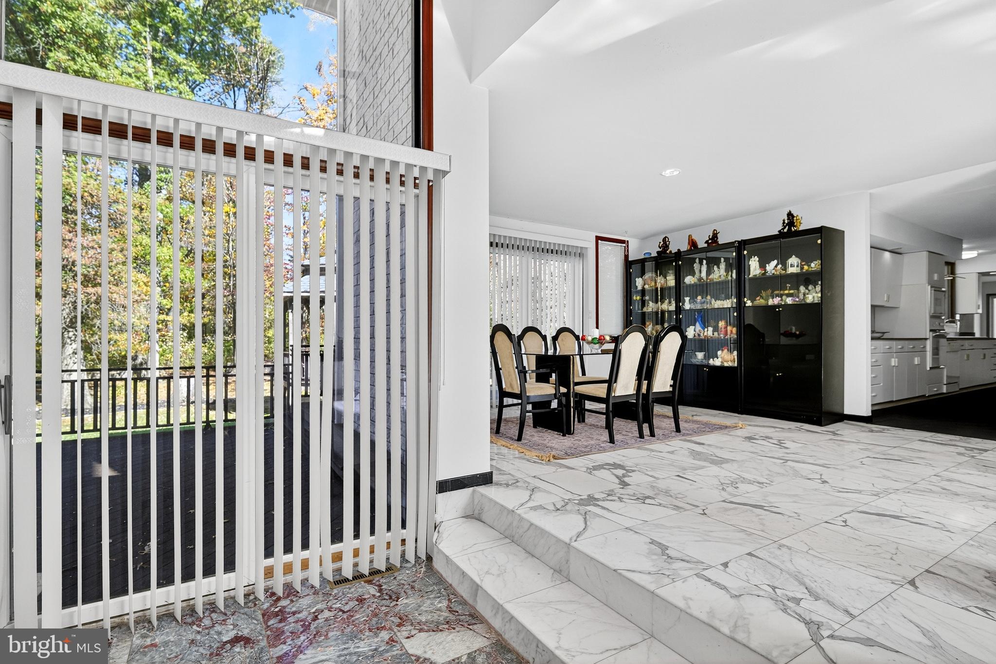 ROSEDALE ACRES - Residential