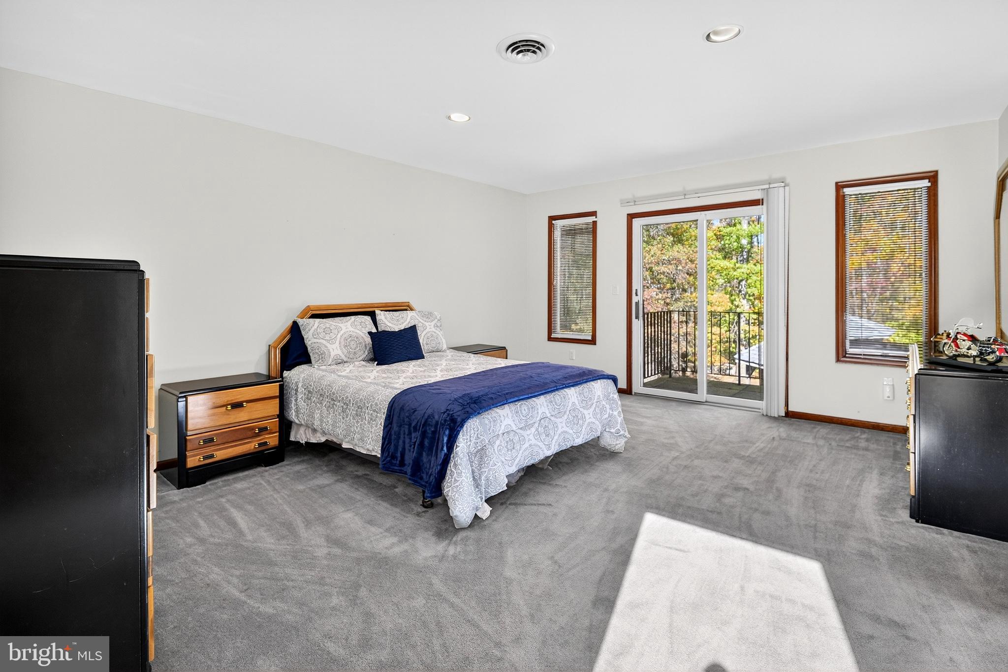 ROSEDALE ACRES - Residential