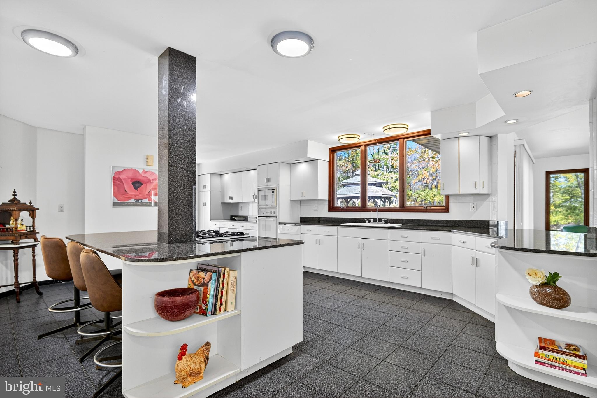 ROSEDALE ACRES - Residential