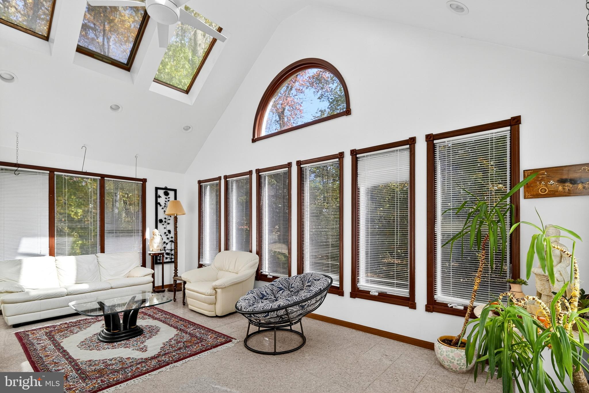 ROSEDALE ACRES - Residential