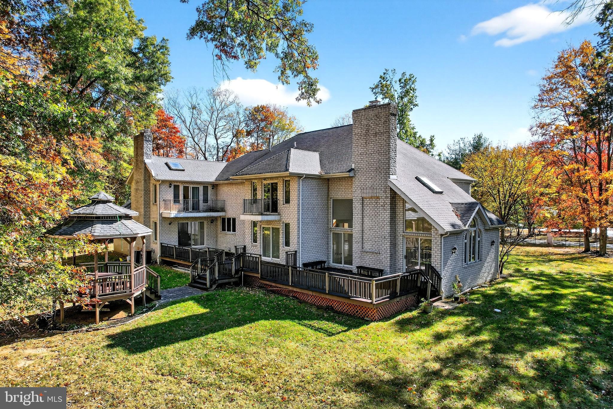 ROSEDALE ACRES - Residential