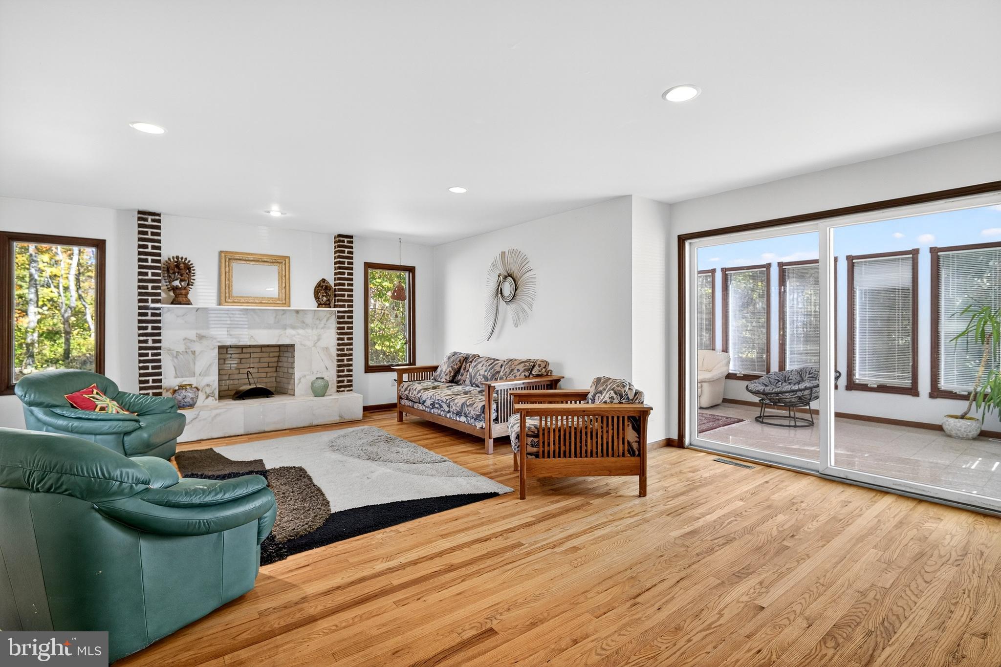 ROSEDALE ACRES - Residential