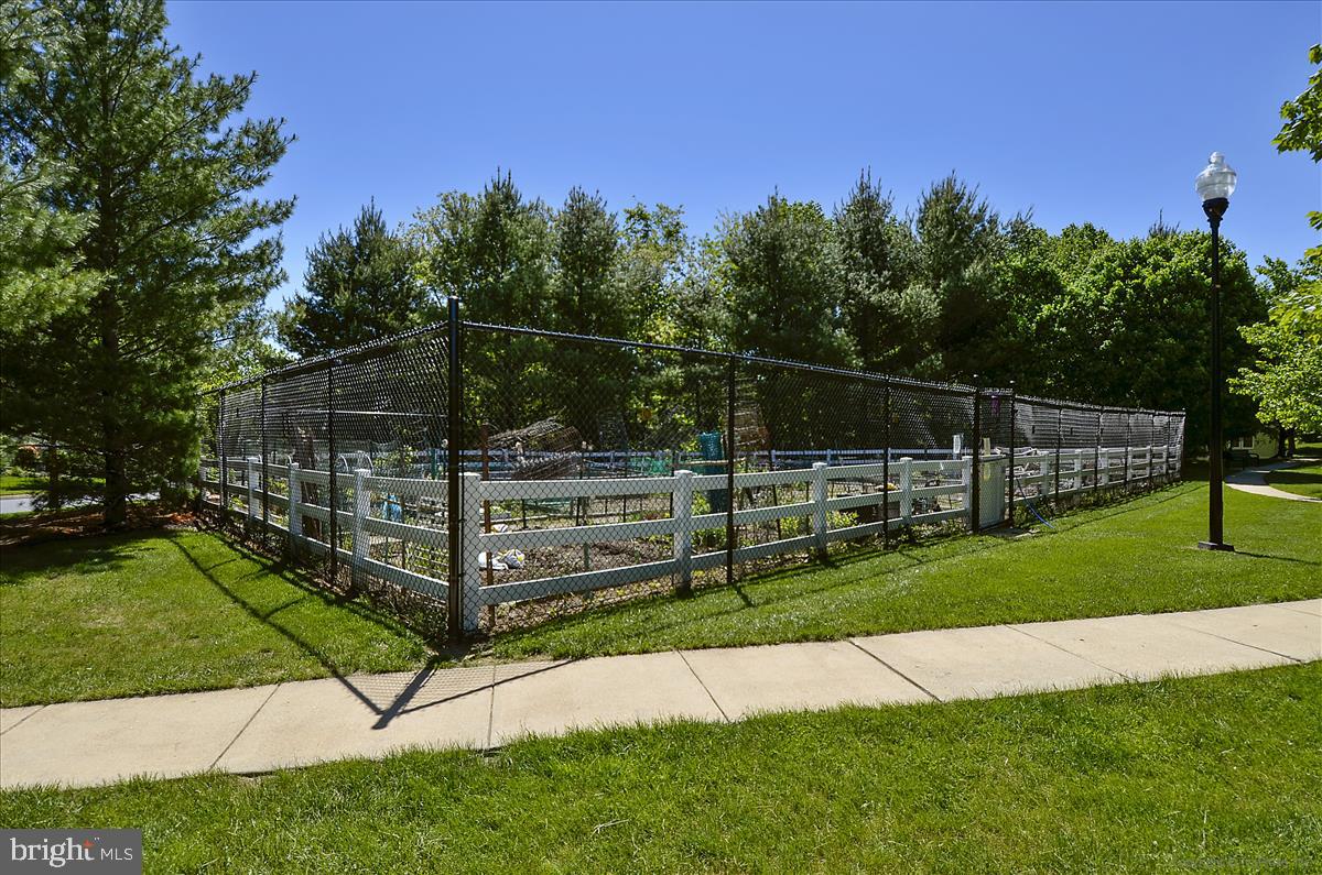 OWINGS MILLS - Residential