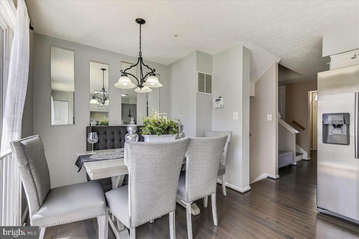 OWINGS MILLS - Residential