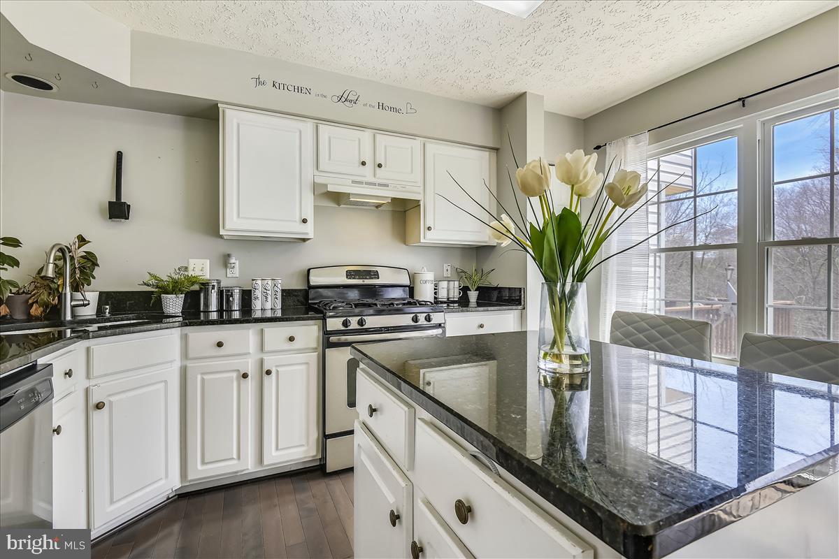 OWINGS MILLS - Residential