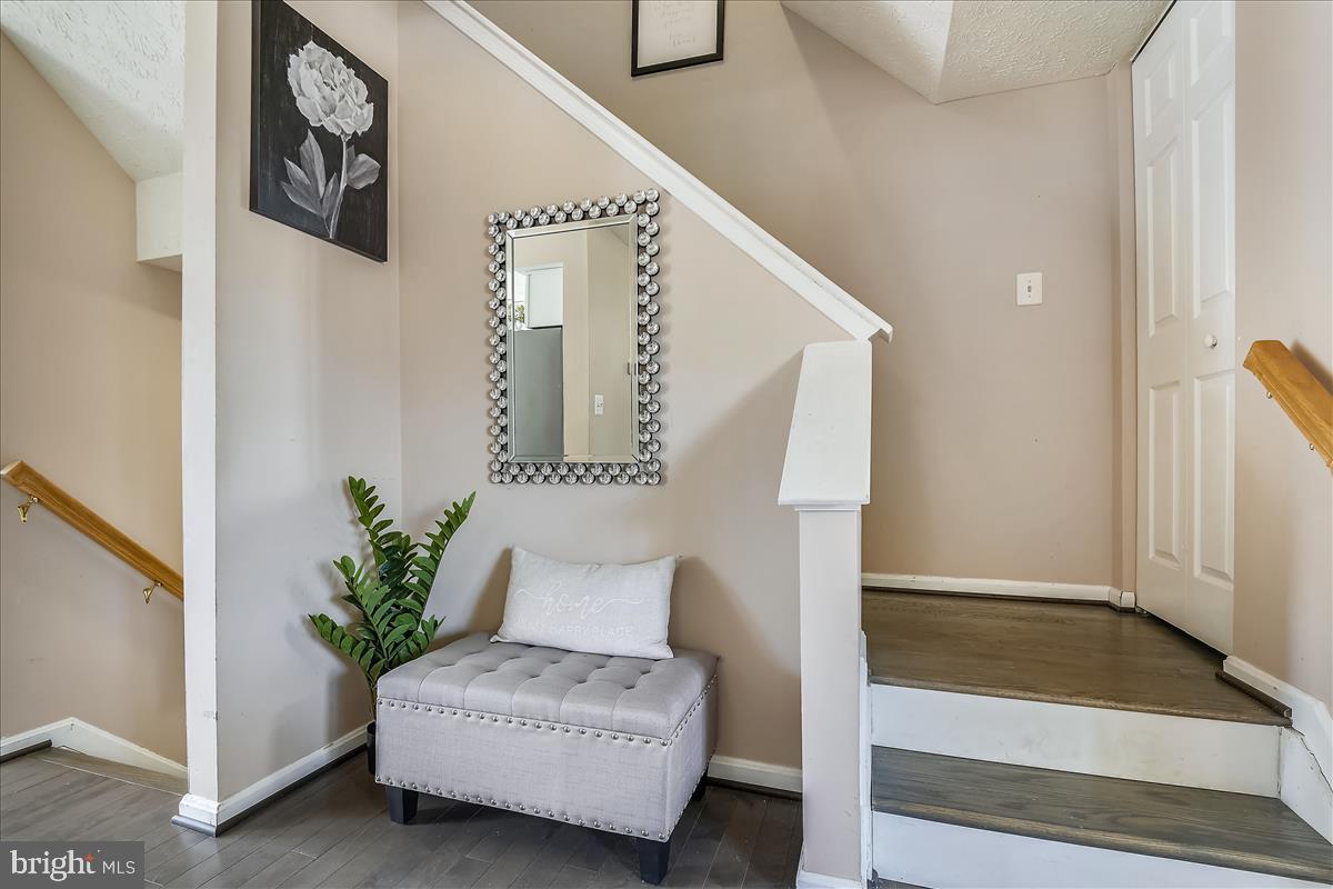 OWINGS MILLS - Residential