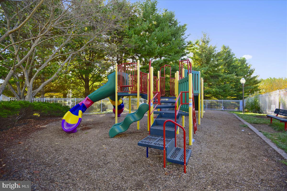 OWINGS MILLS - Residential