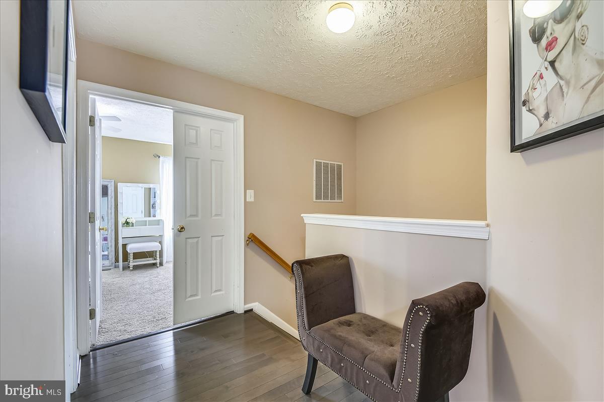 OWINGS MILLS - Residential