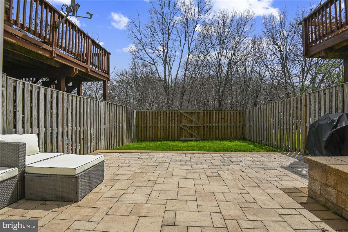 OWINGS MILLS - Residential