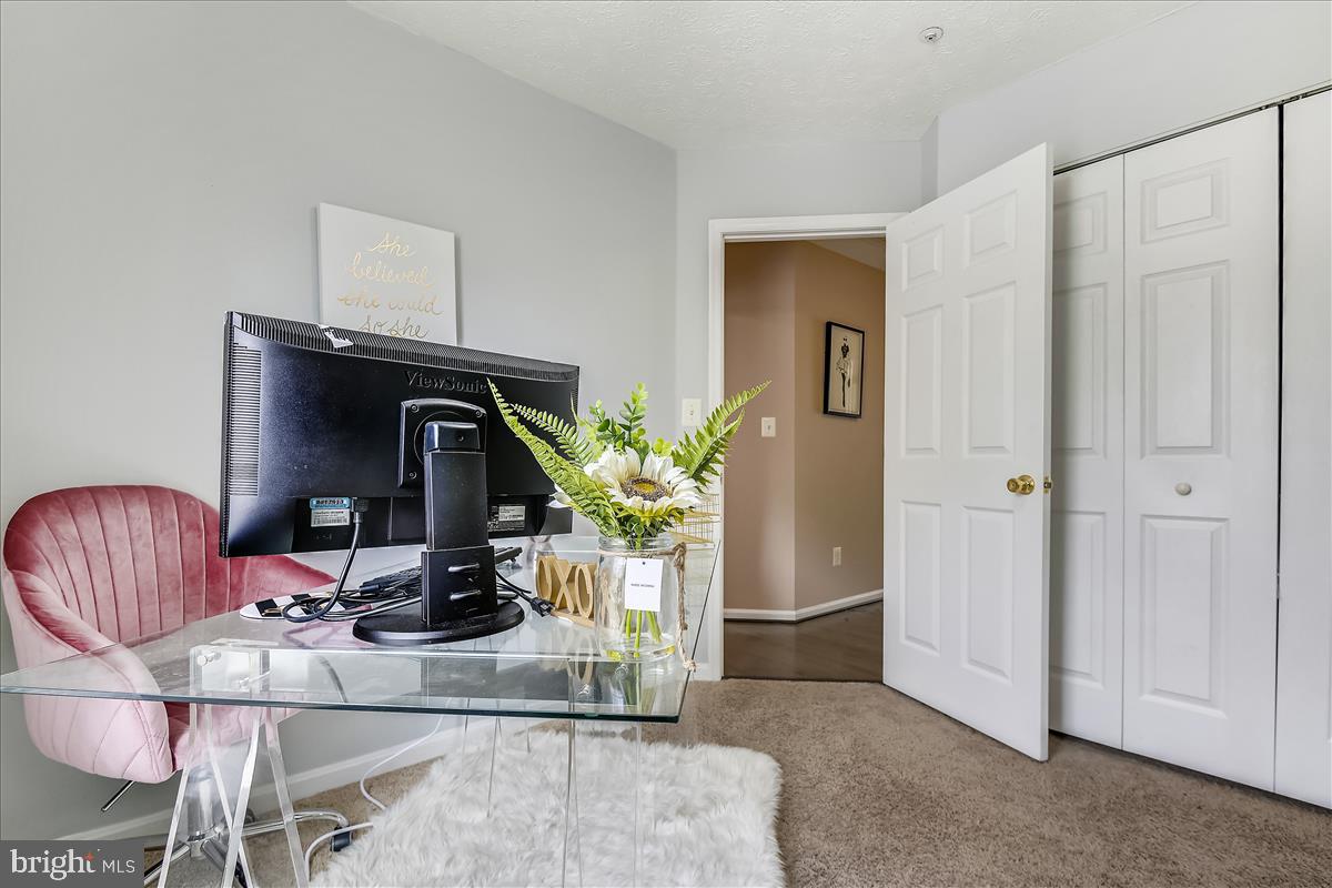 OWINGS MILLS - Residential